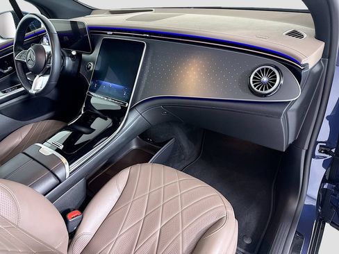 Certified 2023 Mercedes-Benz EQE 350+ 4MATIC SUV image 17