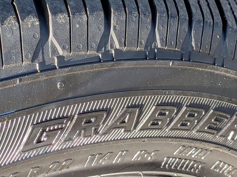 Used 2022 Ford Expedition Max Limited image 11