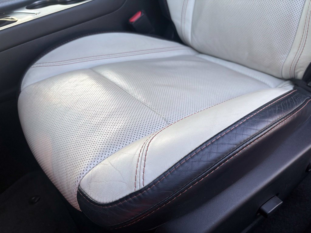 Used 2018 Dodge Challenger R/T Plus RWD image 11