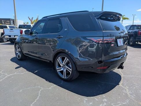 Used 2023 Land Rover Discovery HSE R-Dynamic AWD/4WD image 6