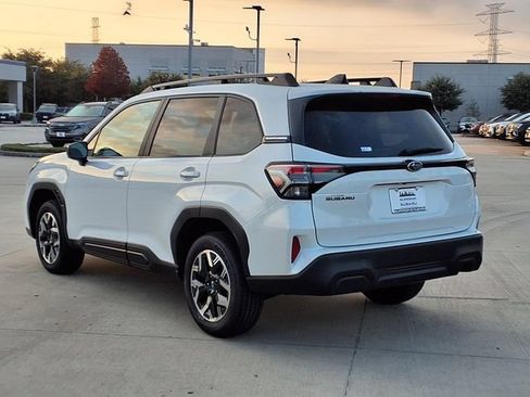 New 2026 Subaru Forester Premium AWD/4WD image 2