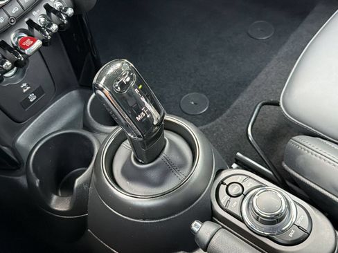 Used 2024 MINI Cooper S w/ Seaside Edition FWD image 15