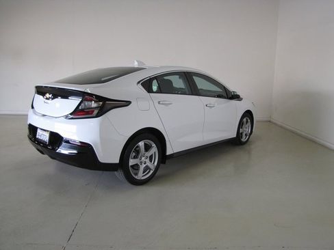 Used 2019 Chevrolet Volt LT image 24