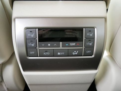 Used 2015 Lexus GX 460 w/ Premium Package AWD/4WD image 11
