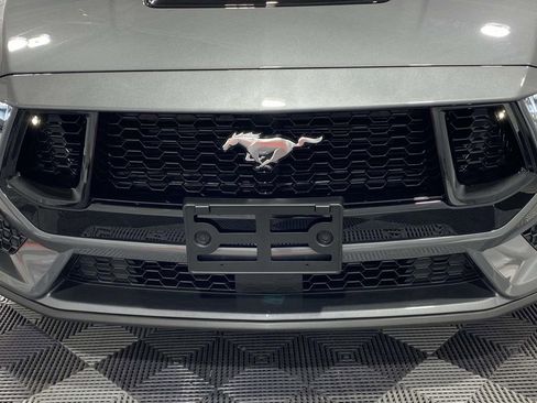 Used 2025 Ford Mustang GT Premium RWD image 8