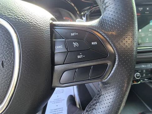 Used 2025 Dodge Durango GT AWD/4WD image 23