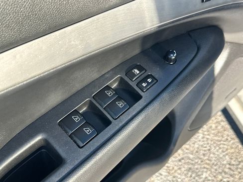 Used 2013 INFINITI G37 x w/ Premium Pkg image 17