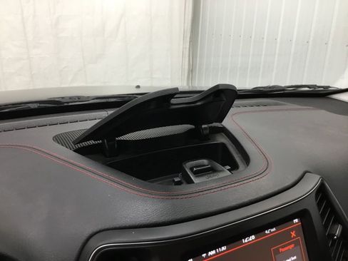 Used 2022 Jeep Cherokee Trailhawk w/ Trailer Tow Group image 27