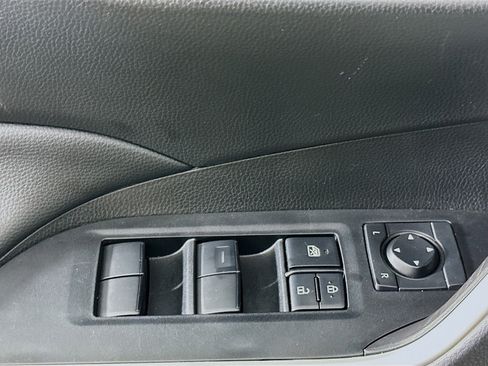 Used 2025 Toyota RAV4 LE image 15