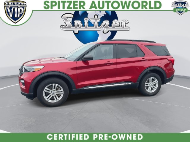 Used 2024 Ford Explorer XLT w/ Equipment Group 202A AWD/4WD image 8