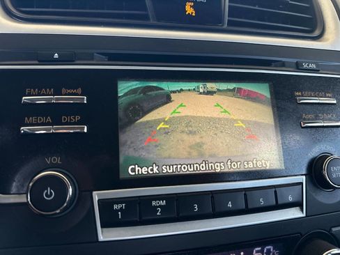 Used 2016 Nissan Altima 2.5 SL w/ Moonroof Package FWD image 24