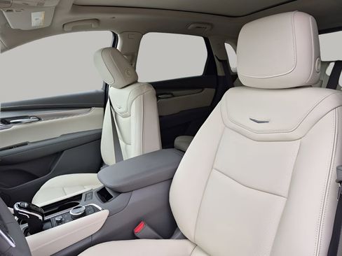 New 2026 Cadillac XT5 Premium Luxury w/ Driver Assist Package image 31