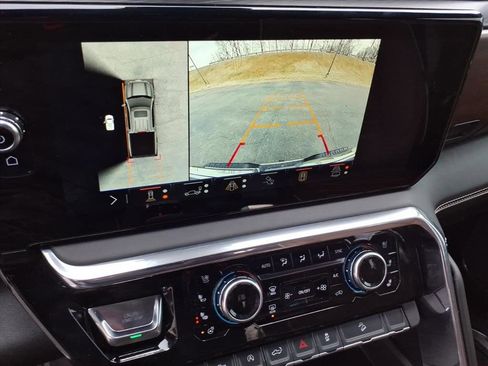 Used 2025 GMC Sierra 1500 Denali Ultimate image 34