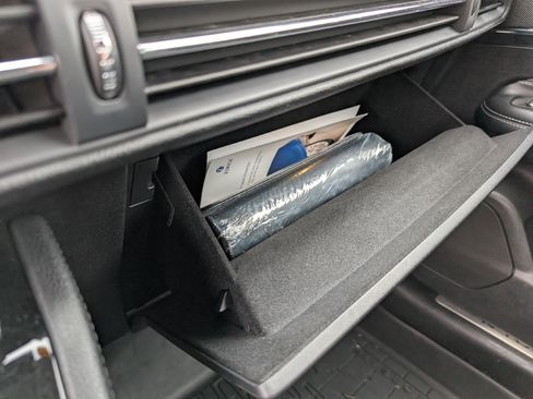 Used 2022 Lincoln Corsair Reserve w/ Equipment Group 201A image 28