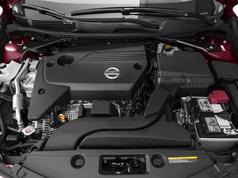 Used 2013 Nissan Altima 3.5 SL w/ Technology Pkg FWD image 16