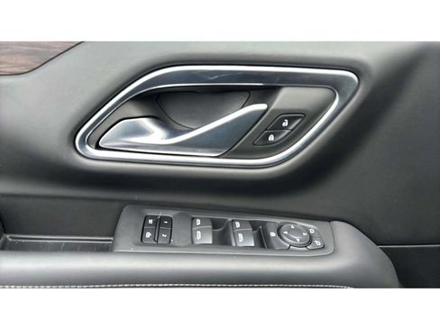 Used 2021 Chevrolet Tahoe LT image 21