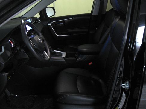 Certified 2023 Toyota RAV4 XLE image 8