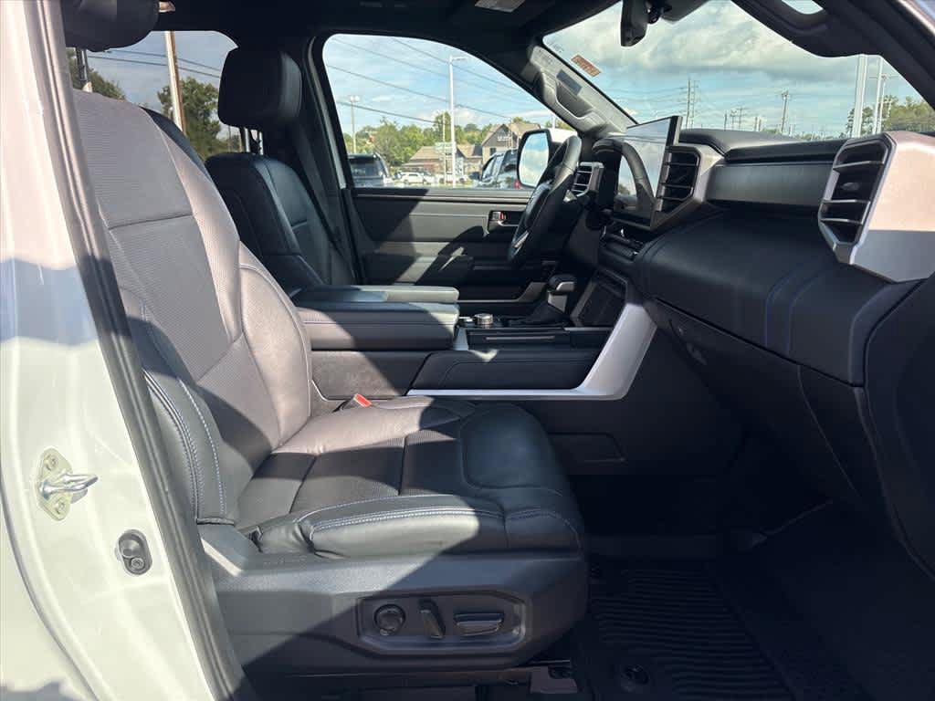 Used 2026 Toyota Sequoia Platinum AWD/4WD image 5