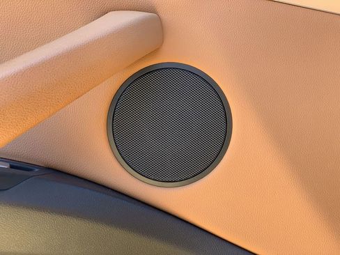 Used 2024 BMW X3 M40i w/ Premium Package image 23