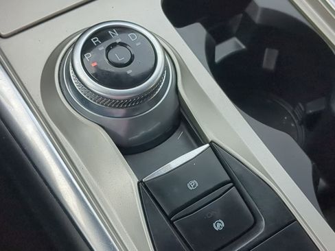 Used 2021 Ford Explorer XLT w/ Equipment Group 202A image 36