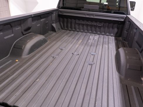 Used 2024 GMC Sierra 3500 Denali Ultimate AWD/4WD image 13