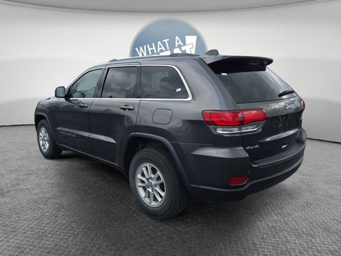 Used 2020 Jeep Grand Cherokee Laredo image 6