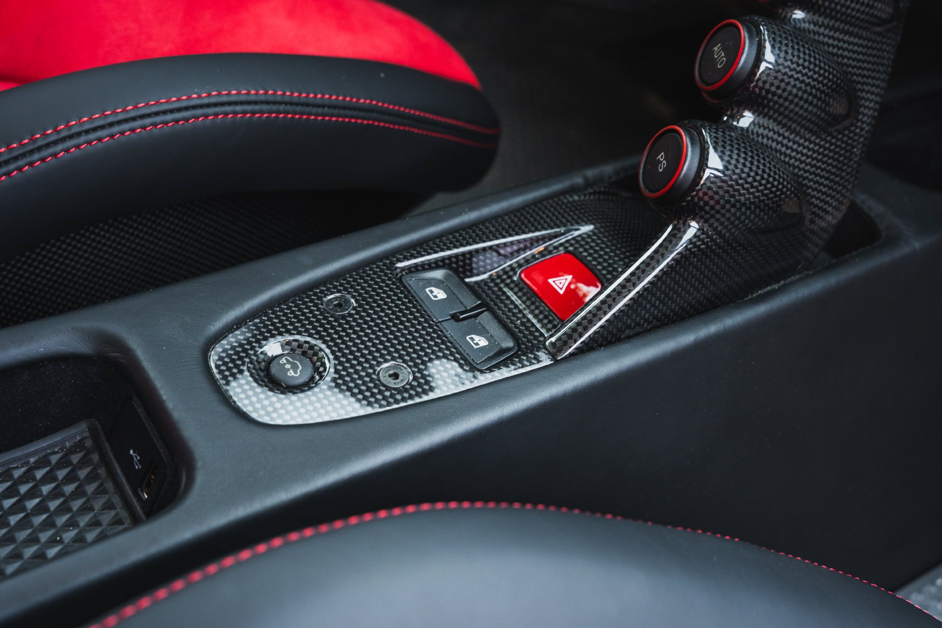 Used 2015 Ferrari 458 Speciale Coupe RWD image 62