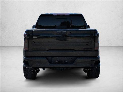 Used 2022 Chevrolet Silverado 1500 ZR2 w/ Technology Package AWD/4WD image 7