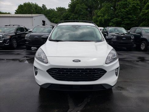 Used 2022 Ford Escape SEL w/ SEL Stealth AWD Package image 2