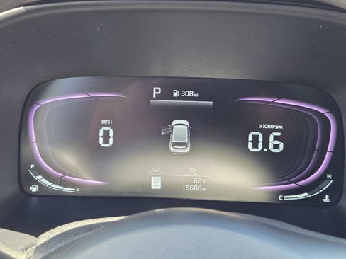 Certified 2025 Kia Soul LX w/ LX Technology Package FWD image 23