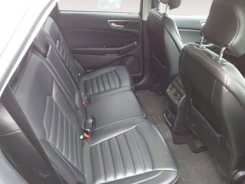 Used 2016 Ford Edge SEL w/ Equipment Group 201A AWD/4WD image 13