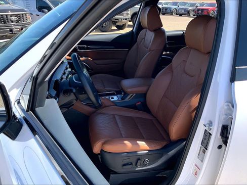 Certified 2025 Kia Telluride SX Prestige X-Pro image 8