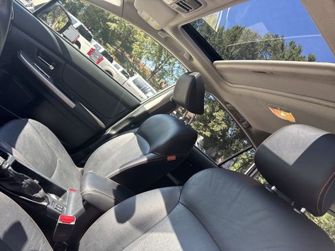 Used 2016 Subaru Crosstrek 2.0i Limited image 32