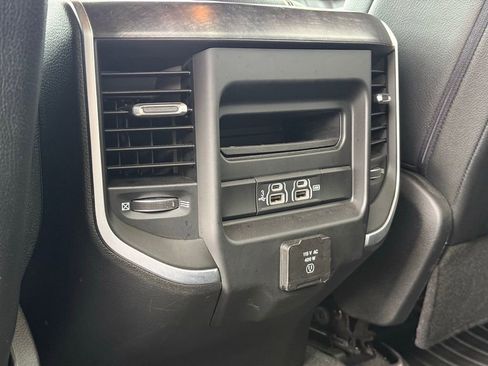 Used 2019 RAM 1500 Big Horn image 39