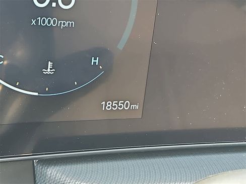 Certified 2024 Hyundai Sonata SEL w/ Convenience Package image 22