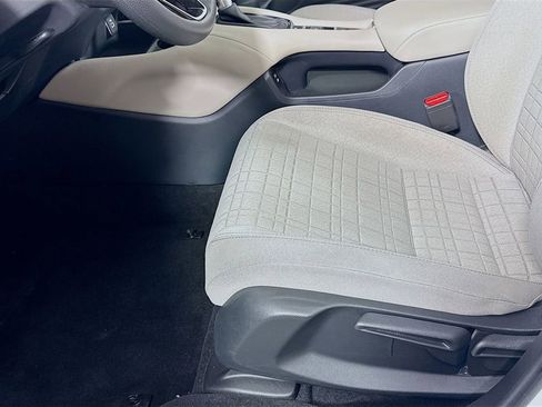 Certified 2024 Honda HR-V LX image 15