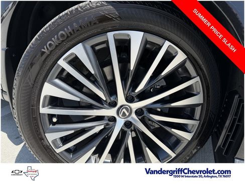 Used 2024 Lexus RX 350 Premium Plus w/ Convenience Package FWD image 9
