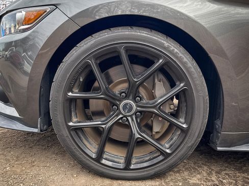 Used 2017 Ford Mustang GT Premium w/ GT Performance Package image 3