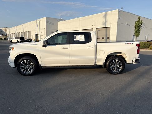Used 2024 Chevrolet Silverado 1500 RST AWD/4WD image 6
