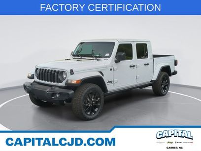 Certified 2025 Jeep Gladiator Nighthawk