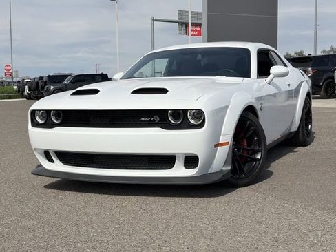Used 2022 Dodge Challenger SRT Hellcat RWD image 3