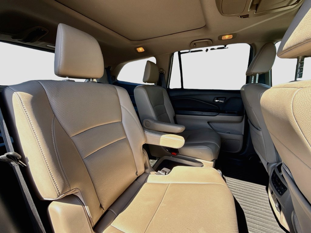 Used 2022 Honda Pilot Elite image 34