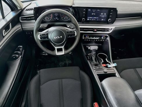 Used 2023 Kia K5 LXS FWD image 17