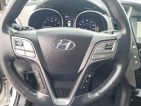 Used 2018 Hyundai Santa Fe Sport w/ 2.4L Tech Package 04 AWD/4WD image 13