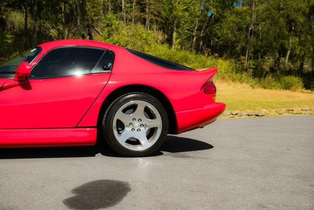 Used 2002 Dodge Viper GTS RWD image 6