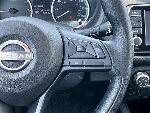 Certified 2025 Nissan Kicks Play S FWD image 17