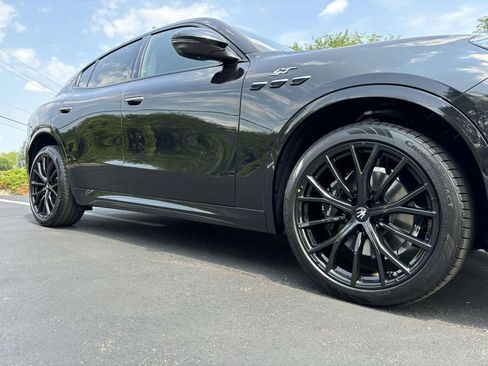 New 2024 Maserati Grecale GT image 10