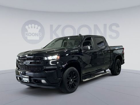 Used 2020 Chevrolet Silverado 1500 RST w/ RST Value Package image 1