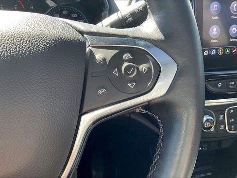 Used 2023 Chevrolet Traverse RS image 20