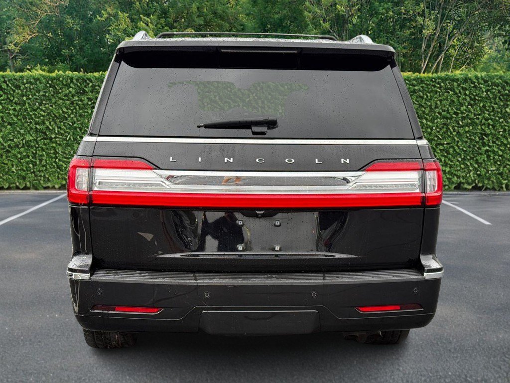 Used 2020 Lincoln Navigator Reserve w/ Luxury Package AWD/4WD image 5
